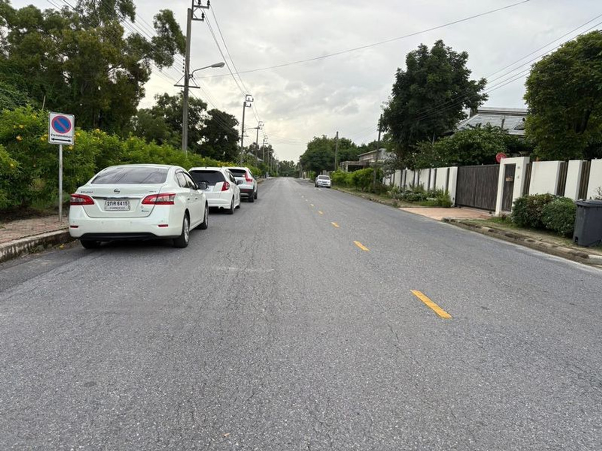 ที่ดินเวิ้งน้ำ ติดสนามกอล์ฟ ลาดกระบัง The Royal Golf & Country club